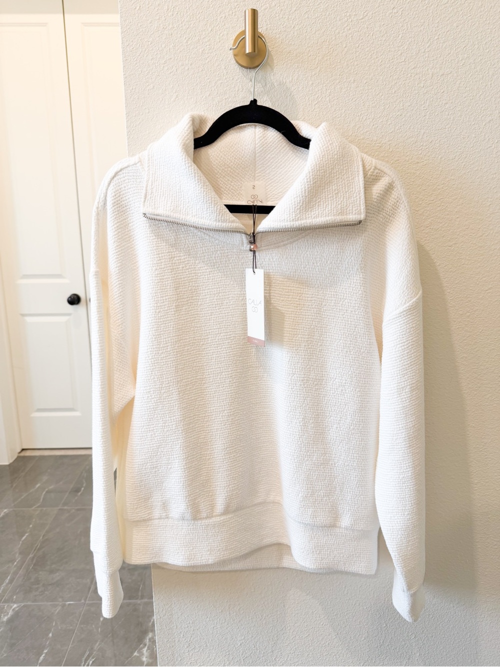 Calia White Textured Half Zip Pullover / NWT / S / Athleisure
